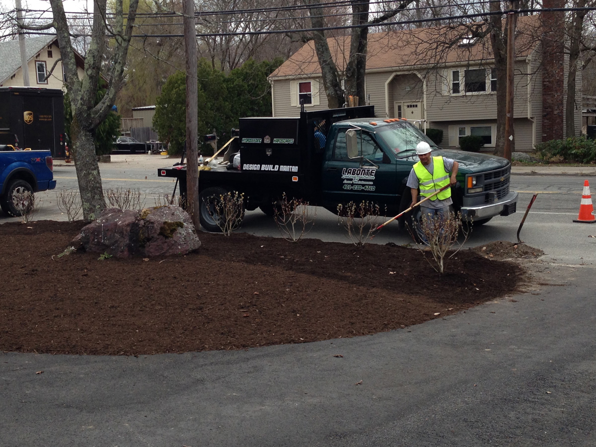 Mulch Delivery and Installation